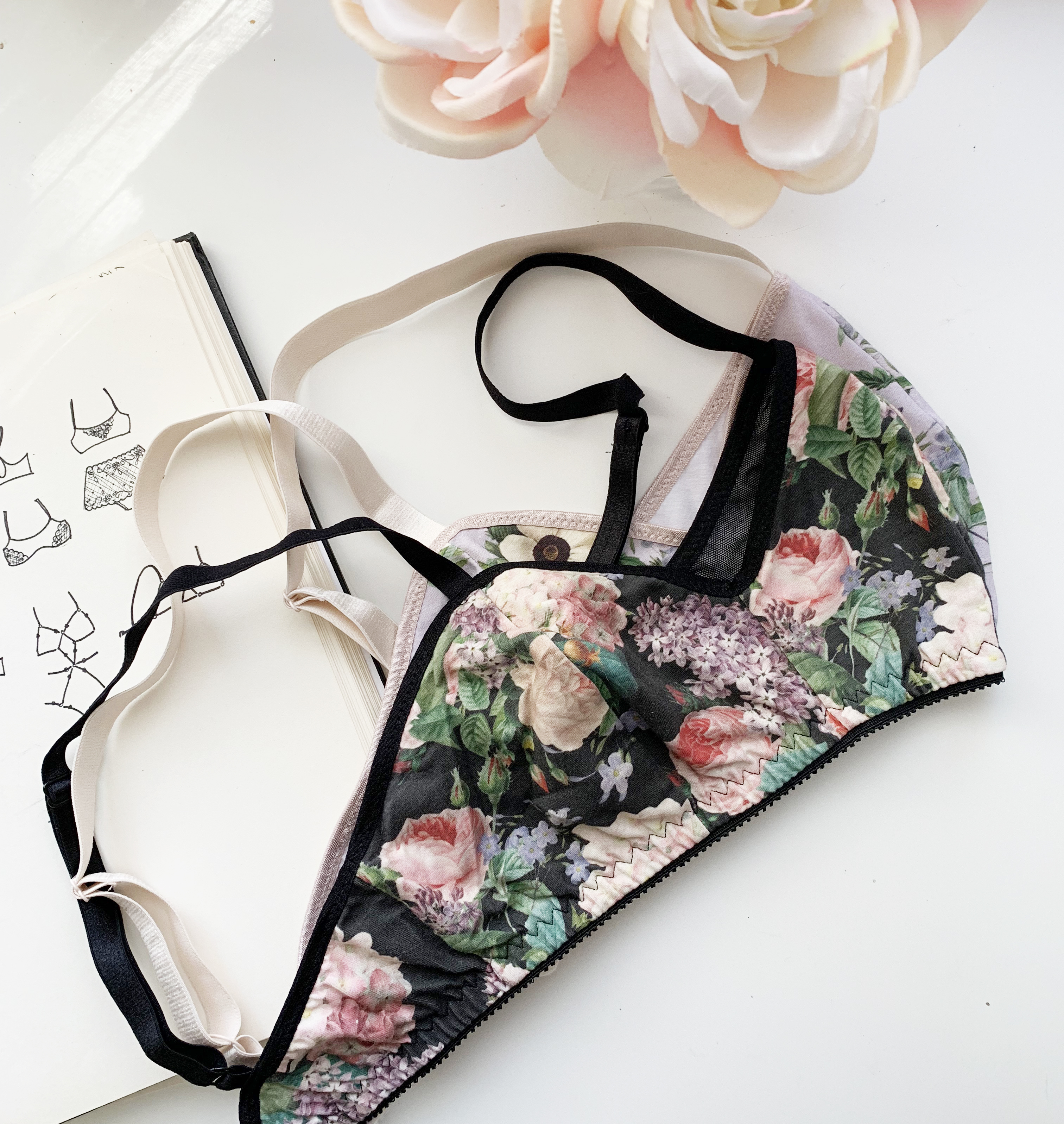 Jasmine Bra in pink and gold lace from Ohhh Lulu / Bralette rosa y oro –  Costura Secret Shop